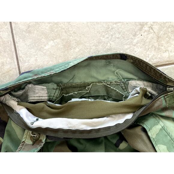 Vintage Military Jacket Army Mens Small Camouflage Coat Uniform Green - Picture 10 of 12